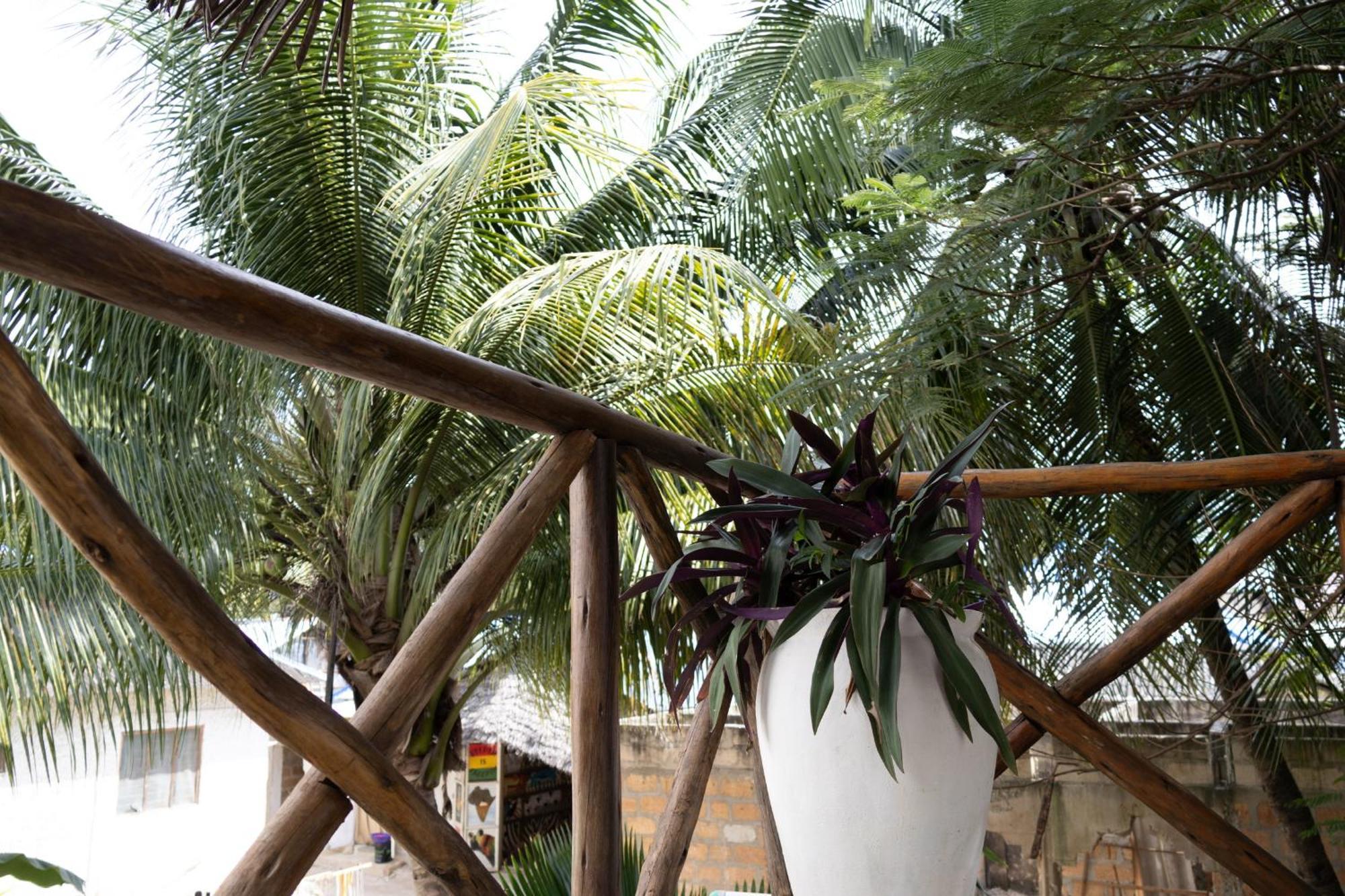 Pili Pili Lagoon Beach 4*